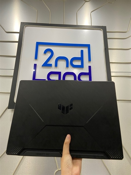 Laptop Asus Tuf Gaming A15 - Ryzen 5 4600H - Ram 8/512SSD RTX 3050 - Pin 76% - Màu đen - Ngoại hình: 97% - 1 đường phản quang - Kèm sạc