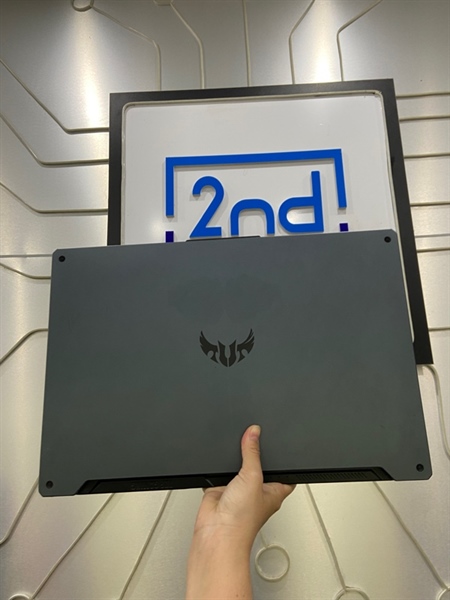 Laptop Asus Tuf Gaming A17 - 144HZ - AMD Ryzen 7 4800H - Ram 16/512GB SSD - GTX 1660Ti - Pin 66% - Màu đen - Ngoại hình: 97% - Sụp nguồn - Kèm sạc