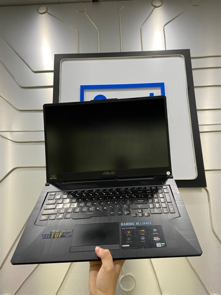 Laptop Asus Tuf Gaming A17 - 144HZ - AMD Ryzen 7 4800H - Ram 16/512GB SSD - GTX 1660Ti - Pin 66% - Màu đen - Ngoại hình: 97% - Sụp nguồn - Kèm sạc