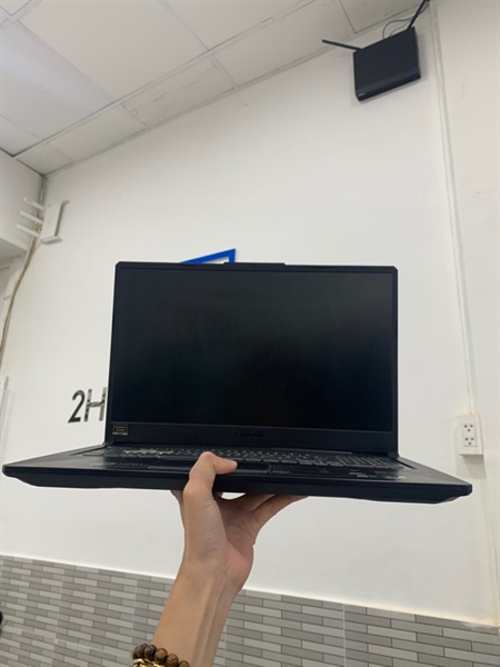 Laptop Asus Tuf Gaming A17 FA 706II - Ryzen 7 4800H - 16/512 SSD - GTX 1650Ti - Màu đen - Pin 60% - Ngoại hình: 97% - Body, kèm sạc 1
