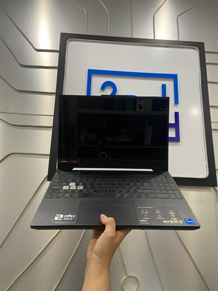 Laptop Asus Tuf Gaming F15 FX 507ZC - i7-12700H - 16GB Ram 512GB SSD - RTX 3050 - Pin 83% - Màu đen - Ngoại hình: 97.5% - Body - Kèm sạc 1