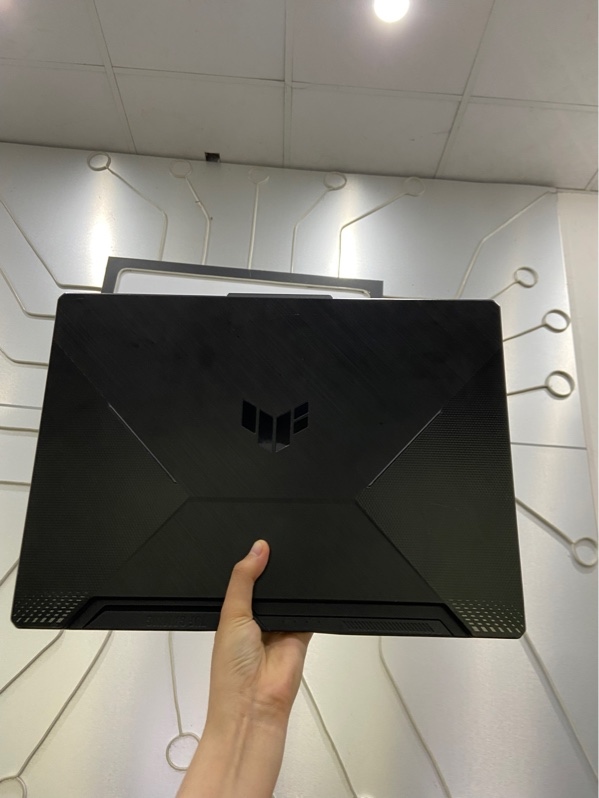 Laptop Asus Tuf Gaming F15 FX506HCB - i5-11400H - Ram 16/512GB SSD - RTX 3050 4GB - Pin 58% - Màu đen - Ngoại hình: 98% - Màn phản quang, ám viền, ổ cứng 91% tốt chạy 12k giờ, fps 45 - Kèm sạc