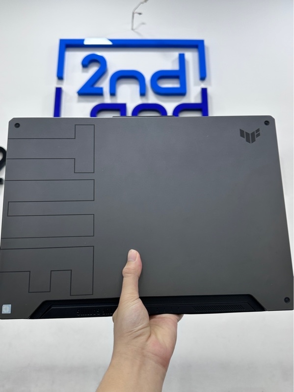 Laptop Asus Tuf Gaming F15 FX506HCB - Màn 144Hz - i7-11800H/RTX 3050 - Ram 8/512GB SSD (99%) - Pin 72% - Màu xám - Ngoại hình 97% - Màn ám theo thời gian sử dụng - Kèm sạc