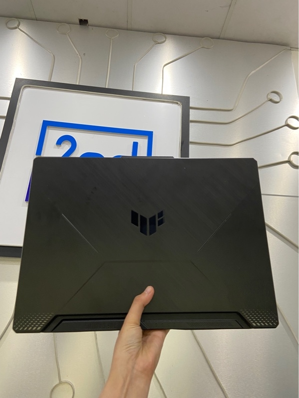 Laptop Asus Tuf Gaming F15 FX506Hf - i5-11400H - RTX 2050 - Ram 16/512GB - Pin 75% - Màu đen - Ngoại hình: 97% - Kèm Box + sạc