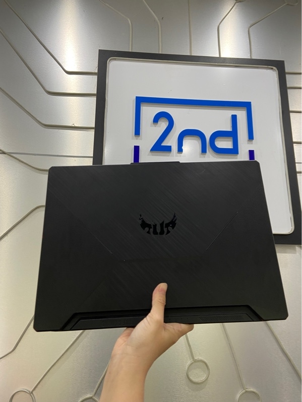 Laptop Asus Tuf Gaming F15 FX506LBH - i5-10300H - Ram 8/512GB SSD - GTX 1650 4GB - Pin 75% - 120hz - Màu đen - Ngoại hình: 98% - Màn ám trong hồng vừa, 6 chấm đốm phản quang - Body - Kèm sạc