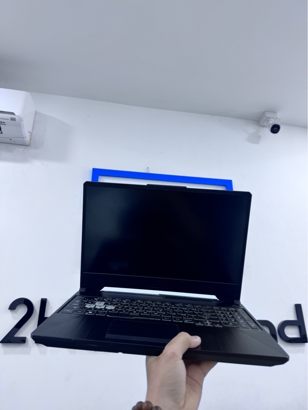 Laptop Asus Tuf Gaming F15 FX506LHB - i5-10300H - 16/512Gb SSD - card GeForce GTX 1650 - Màu đen - Pin 79% - Ngoại hình 97,5% - sức khoẻ ổ 92%, trầy xước nhẹ - Kèm sạc