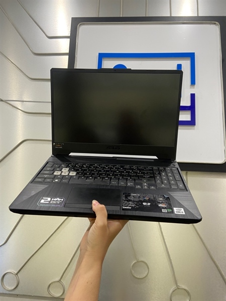 Laptop Asus Tuf Gaming F15 FX506LHB - I5-10300H - GTX 1650- Ram 8/512GB SSD - Pin 68% - Màu đen - Ngoại hình: 97% - Màn 2 đốm với 1 vệt phản quang - Kèm sạc 1