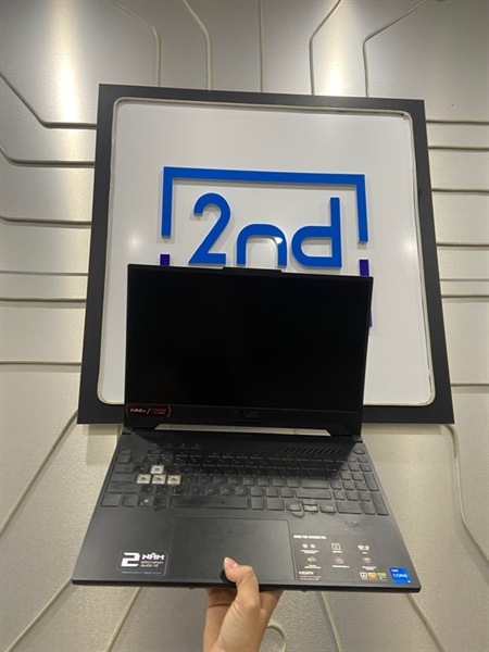 Laptop Asus Tuf Gaming F15 - i5-12500H - RTX 3050 - Ram 8/512GB SSD - Pin 92% - Màu đen - Ngoại hình: 98% - Mất 1 ốc đít mặt D, hở nhẹ bản lề mặt A, màn phản quang 2 chấm - Kèm sạc 1