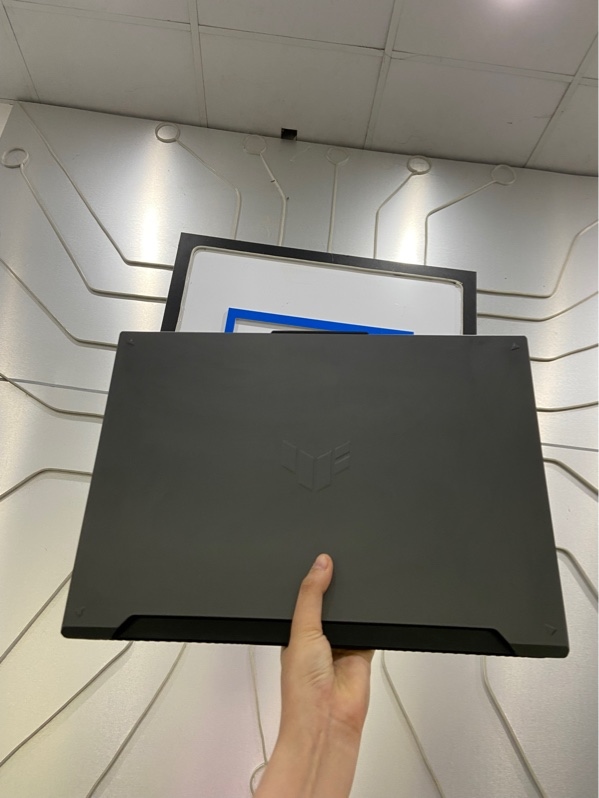 Laptop Asus Tuf Gaming F16 FX607VJ - i5 210H - RTX 3050 6GB - Ram 24/512GB - Pin 92% - Màu đen - Ngoại hình: 97.5% - Màn ám hồng viền vừa - Kèm sạc