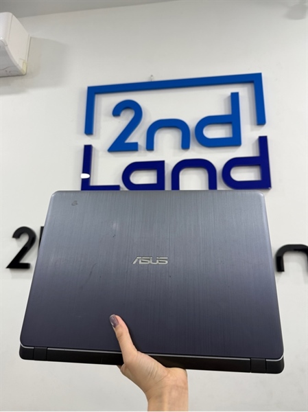 Laptop Asus Vivobook 15 - i5 8250U - Card MX130 - 4/120SSD + 1TB HDD - Màu xanh đen - Pin 76% - Ngoại hình 97% - Màn ám hồng - Kèm sạc