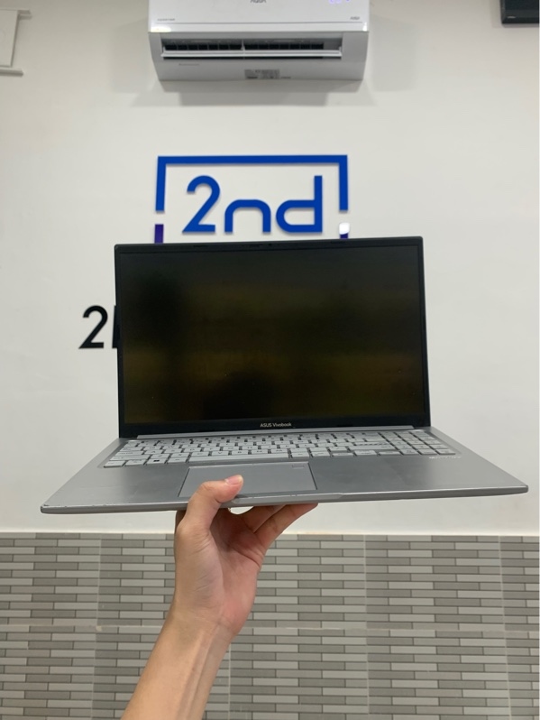 Laptop Asus Vivobook 15 X1504VA - i3-1315U - Ram 16gb/ssd 512gb - Màu trắng - Pin 83% - Ngoại hình: 97% - Màn phản quan + ám hồng - Kèm sạc