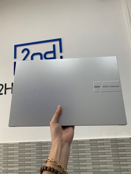 Laptop Asus Vivobook 15 (X1504ZA) - i5-1235U - Ram 16gb/SSD 512GB - Màu trắng - Pin 92% - Ngoại hình: 98% - Kèm sạc