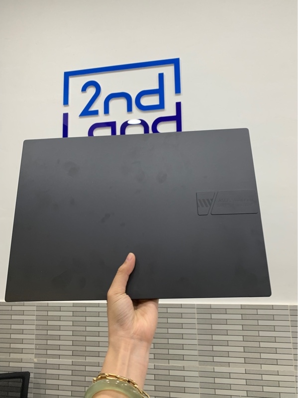 Laptop Asus Vivobook 16X - i5-12500H - Ram 16GB/512GB SSD - RTX 2050 4GB - Màu đen - Pin 90% - Ngoại hình: 98% - Kèm sạc