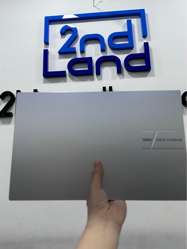 Laptop Asus Vivobook A1505ZA MA415W - i5 12500H - Ram 16/ 512GB SSD (94%) - Pin 94% - Màu bạc - Ngoại hình 97% - Kèm sạc