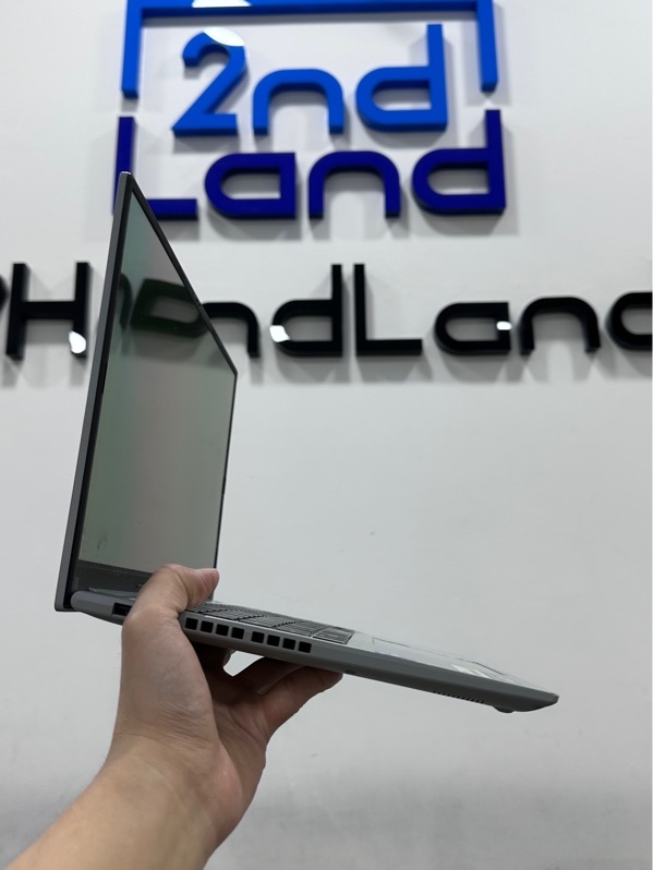 Laptop Asus Vivobook A1505ZA MA415W - i5 12500H - Ram 16/ 512GB SSD (94%) - Pin 94% - Màu bạc - Ngoại hình 97% - Kèm sạc
