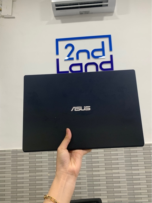 Laptop Asus vivobook e410mab - Celeron n4020 - Ram 4/64gb - Màu xanh - Pin 60% - Ngoại hình: 96% - Màn chết pixel nhiều, màn trầy, ám xanh, loa rè - Kèm sạc - SP KHÔNG BẢO HÀNH