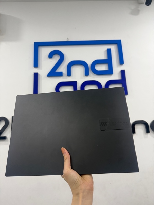 Laptop Asus Vivobook K3605ZF - i5-12500H/RTX 2050 - 24/512GB SSD - Màu đen - Pin 90% - Ngoại hình 98% - Màn hằn phím , hồng nhẹ , trầy xước nhẹ - Kèm sạc