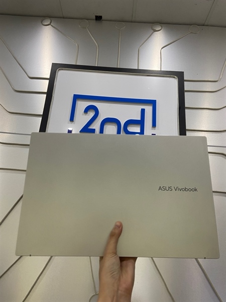Laptop Asus Vivobook M1503QA - AMD Ryzen 7 5800H - Ram 16/512GB - Pin 68% - Màu bạc - Ngoại hình: 97% - Kèm sạc