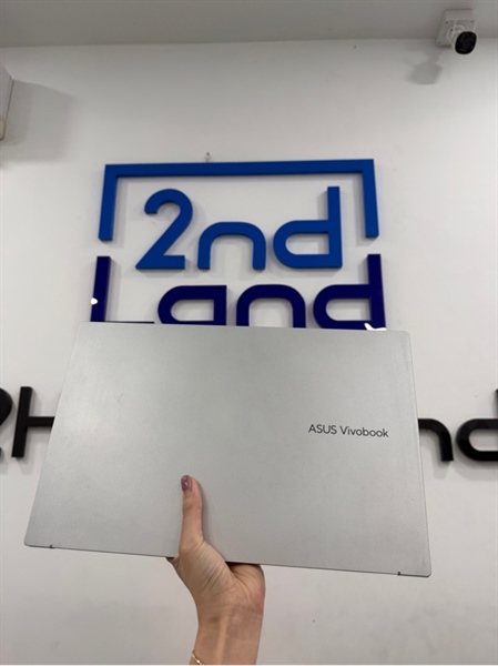 Laptop Asus Vivobook M1503QA - Ryzen 7 5800H 16/512Gb ssd - Màu bạc - Pin 70% chu kì sạc 200 - Ngoại hình 97% - Màn hằn phím - Kèm sạc