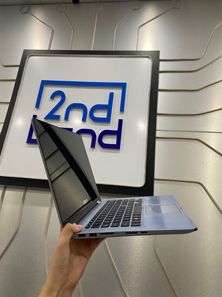 Laptop Asus Vivobook TP412FAC - i3-10110U - Ram 4/512GB SSD - Pin 59% - Màu xanh - Ngoại hình: 95% - Body - Kèm sạc 2