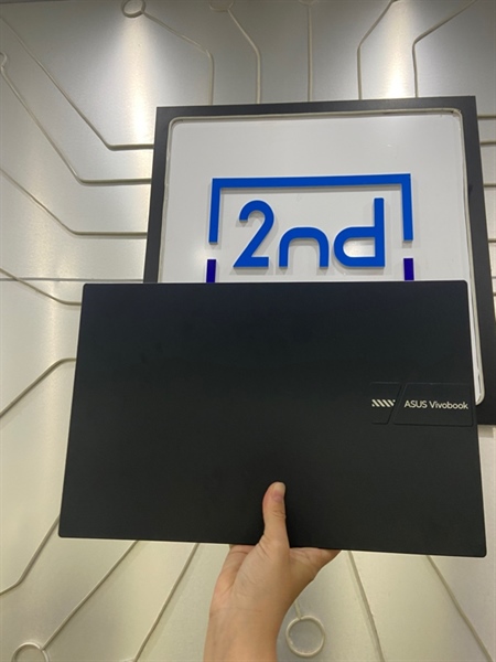 Laptop Asus Vivobook X1504ZA - 60HZ - i5-1235U - Ram 16/1TB SSD - Pin 92% - Màu xanh - Ngoại hình: 98% - Màn ám hồng nhẹ - Kèm sạc