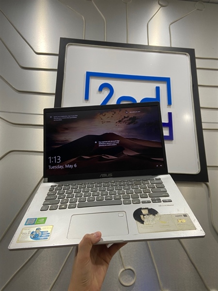 Laptop Asus Vivobook X4097 - i5-8265U - MX230 - Ram 4 512GB SSD - Pin 62% - Màu bạc - Ngoại hình: 97% - Màn phản quang ám hồng viền - Body - Kèm sạc 1