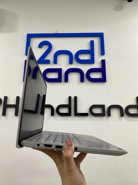 Laptop Asus Vivobook X412DA - Ryzen 5 3500U - 8/512GB SSD - Màu bạc - Pin 66% - Ngoại hình 97% - Màn hồng , phản quang , bể vỏ , trầy xước - Kèm sạc 2
