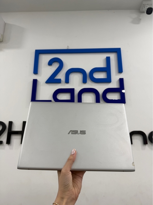 Laptop Asus Vivobook X412FAC - i5-10210U - Ram 12gb/ ssd 512gb - Màu bạc - Pin 60% - Ngoại hình 97% - Màn ám hồng , phản quang , viền trầy cấn góc - Kèm sạc