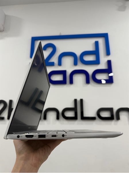 Laptop Asus Vivobook X421EA - i5 1135G7 - Card tích hợp - 8/512GB SSD - Màu bạc - Pin 60% - Ngoại hình 97% - Bản lề yếu , trầy vỏ, màn ám vàng nhẹ - Kèm sạc 1