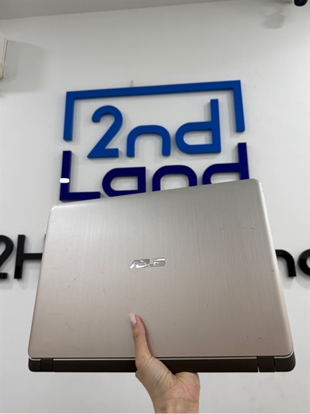 Laptop Asus Vivobook X507UF - i5 8250U/Geforce MX130 - 8/1TB HDD+120GB SSD - Màu vàng - Pin 36% chu kỳ sạc 608 - Ngoại hình 97% - Màn ám vàng , hằn phím , phản quang , phím mòn , mặt A trầy nhiều - Kèm sạc