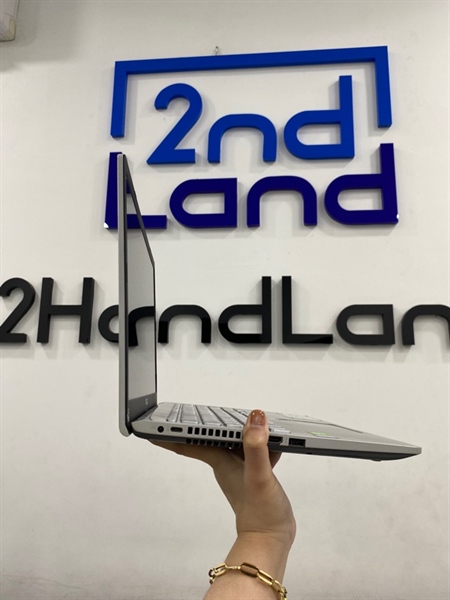 Laptop Asus Vivobook X509FJ - i5-8265U/Geforce MX230 - 12/1TB HDD+256GB SSD - Màu bạc - Pin 59% 349 lần sạc - Ngoại hình 97% - Trầy viền nhiều, mẻ touchpad, hồng viền, phản quang - Kèm sạc 2