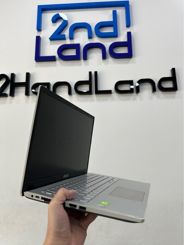 Laptop Asus Vivobook X509JP - i5 1035G1 - Geforce MX330 - Ram 12/ 512GB SSD(94%) - Pin 59% - Màu bạc - Ngoại hình 96% - Bể khung 4 góc ,gãy khe tản nhiệt, màn ám phản quang , hằn phím - Kèm sạc