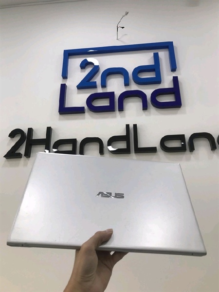 Laptop Asus Vivobook X512DA - AMD Ryzen 5 - 3500U - Ram 8/512GB SSD - Pin 60% - Màu bạc - Ngoại hình 97% - Mán ám - Kèm sạc
