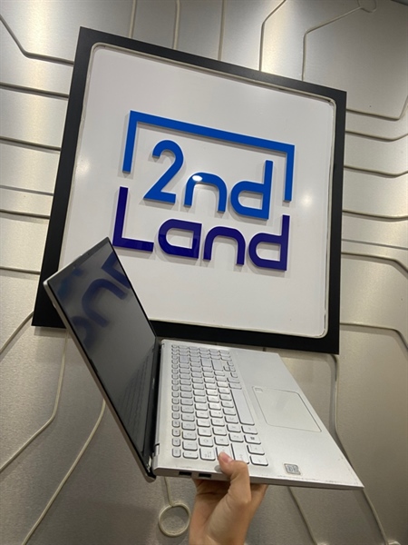 Laptop Asus Vivobook X512FA - i3-8145U - Ram 4/512GB SSD - Màu bạc - Pin 62% - Ngoại hình: 97% - Màn bầm phản quang - Body - Kèm sạc 2
