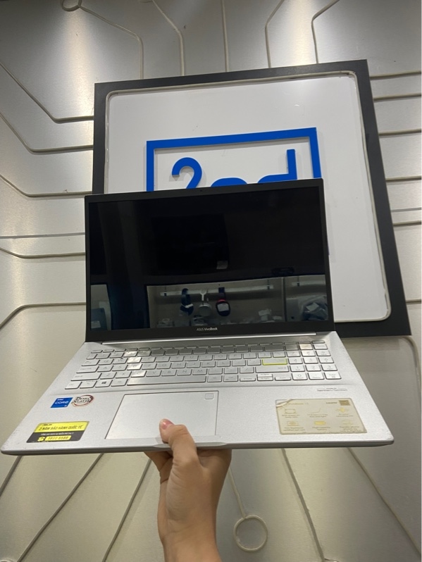 Laptop Asus VivoBook X513EAN - Intel Core i5-1135G7- Ram 8/516GB SSD - Pin 44% - Màu bạc - Ngoại hình: 97% - Màn ám vàng,in phím - FullBox