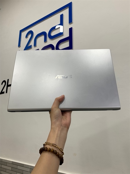 Laptop Asus Vivobook X515 - Ryzen 3 3250U - 12/512SSD - Màu bạc - Pin 48% - Ngoại hình: 98% - Màn trầy, ám hồng, phản quang - Body, kèm sạc