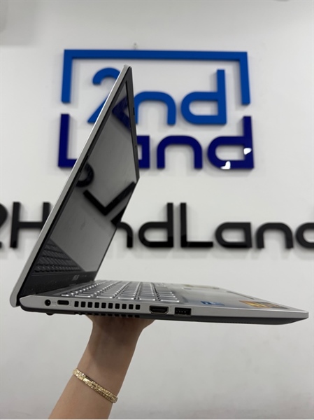 Laptop Asus Vivobook X515EA - i3 1115G4 - Ram 8/512GB SSD - Màu bạc - Pin 78% - Ngoại hình 97% - Màn ám hồng , hở sáng nhẹ - Kèm sạc 1