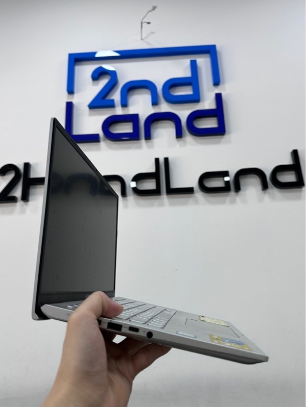 Laptop Asus x412fa - I3 8145U- Ram 4/512GB SSD (94%) - Pin 100% thay new - Màu bạc - Ngoại hình 97% - Màn ám phản quang - Kèm sạc