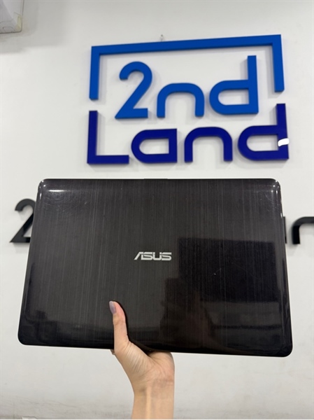 Laptop Asus X541UAK - i3 6006U - Ram 4GB/256GB SSD - Màu đen vàng - Pin 80% - Ngoại hình 97% - Màn ám vàng , tối viền , hở sáng viền , bản lề yếu - Kèm sạc