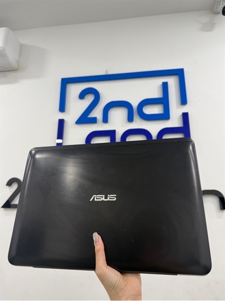Laptop Asus X555LB - i5 5200U - 8/256GB SSD - Màu đen - Pin hư - Ngoại hình 97% - Màn hở sáng , phản quang , tối góc , trầy xước nhiều - Kèm sạc