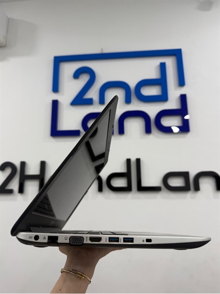 Laptop Asus X555LB - i5 5200U - 8/256GB SSD - Màu đen - Pin hư - Ngoại hình 97% - Màn hở sáng , phản quang , tối góc , trầy xước nhiều - Kèm sạc 1