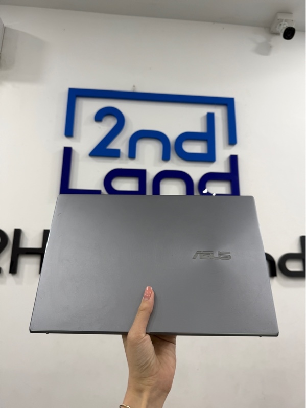 Laptop Asus Zenbook Q408UG - Ryzen 5 -5500U - ram 8gb/ssd 256gb - card GeForce MX450 - Màu xám - Pin 64% - Ngoại hình 97% - Màn hở sáng viền , trầy xước , cấn góc - Kèm sạc