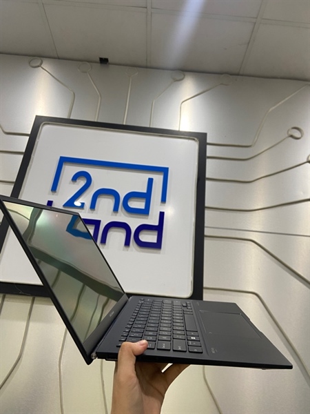 Laptop Asus Zenbook UM3402YAR UM3402YA - AMD Ryzen 57530U - Ram 16/512GB - Pin 87% - Màu đen - Ngoại hình: 97% - Kèm sạc 2