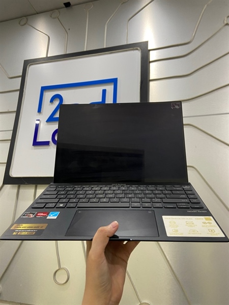 Laptop Asus Zenbook UM5401QAB UM5401QA - AMD Ryzen 5 5600H - Ram 8/512GB - Màn cảm ứng - Pin 75% - Màu xanh - Ngoại hình: 97% - Kèm sạc 1