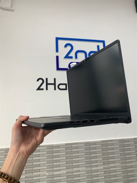 Laptop Asus Zephyrus G14 GA402RK - Ryzen 9 6900HS - Radeon RX 6800S - 16/1TB - Màu đen - Pin 65% - Ngoại hình: 97% - Viền ám hồng, màn in phím, phím nhật, hư 1 cổng usb - Body, kèm sạc 2