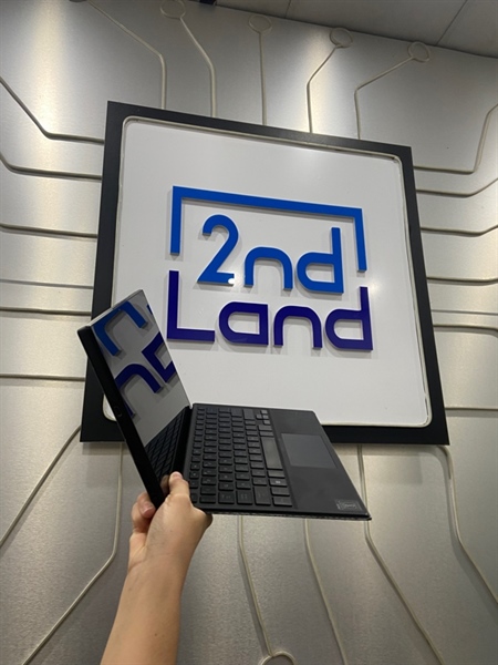 Laptop Asustek Rog Flow Z13 GZ301ZC_GZ301ZC - Core i7-12700H - Nvidia Gefore RTX 3050 - Laptop GPU - Ram 16GB 512GB SSD - Pin 75% - Màu đen - Ngoại hình: 98% - Body - Kèm sạc 2