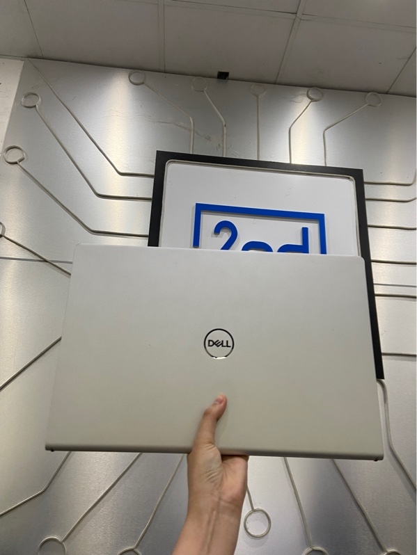 Laptop Dell 15 DC15250 - i7 1355u - 16/1TB SSD - Pin 95% - Màn 120HZ - Màu bạc - Ngoại hình: 97% - Kèm Box + sạc