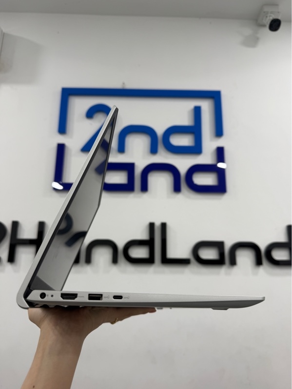 Laptop Dell 15 DC15250 - i7-1355U - 16/ssd 512gb - Màu bạc - Pin 100% chu kì 7 - Ngoại hình 98% - Màn trầy - Kèm Box , sạc - còn bảo hành ĐMX 21/04/2027