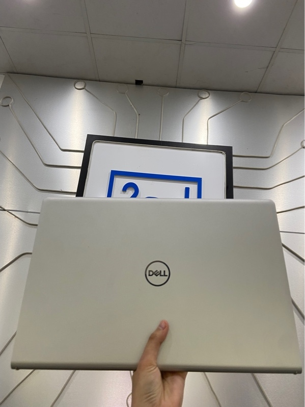 Laptop Dell 15 DC15255 - AMD Ryzen 5 7530U - Ram 16/512GB SSD - Pin 100% - Màu bạc - Ngoại hình: 98% - Kèm sạc