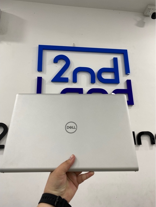 Laptop Dell 15 DC15255 - AMD Ryzen 5 7530U - Ram 16Gb - SSD/512Gb - Màn FullHD 120Hz - Màu bạc - Pin 100% - Ngoại hình 98% - viền tróc sơn nhẹ - Kèm sạc